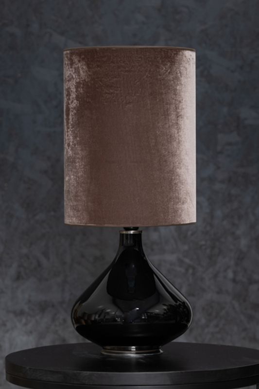 Flavia Negra, Velvet Tostada H 70cm